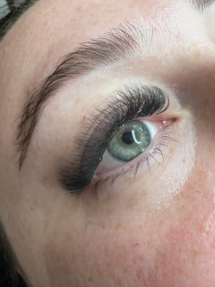 Wimpernverlängerung Lashes in St. Wendel