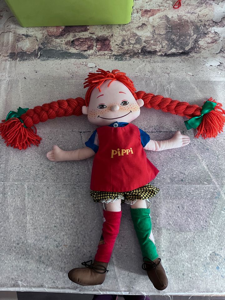 Pippi Langstrumpf Puppe aus Schweden selten fast wie neu 45cm in Themar