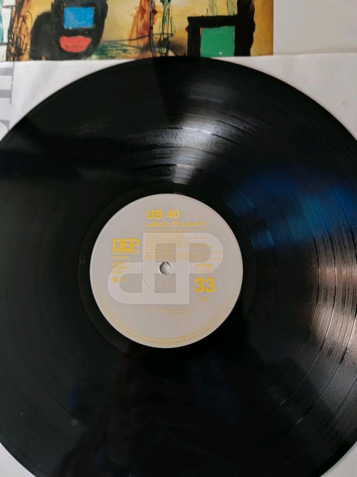 Schallplatte Vinyl LP UB 40 Labor Of Love II in Grafing bei München