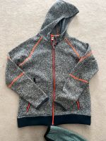 Fleece Jacke mit Reißverschluss blau orange wie neu 146 Hannover - Döhren-Wülfel Vorschau