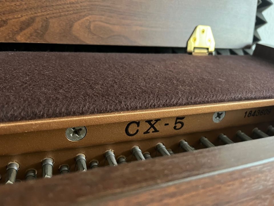 (DRINGEND VERKAUF!) Kawai Klavier CX-5 mit 88 Tasten in Düsseldorf