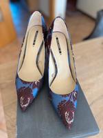 Elegante Pumps mit floralen Muster in Blau und Weinrot Bayern - Rottach-Egern Vorschau