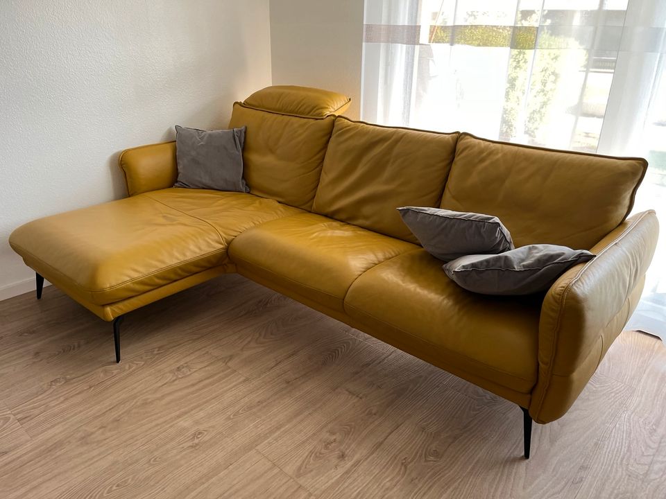 Ledercouch Leder Couch echtes Leder Design Gelb Safran in Rosbach (v d Höhe)