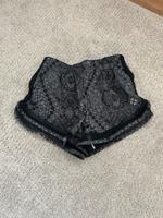 Sportshorts - Urban Outfitters Berlin - Tempelhof Vorschau