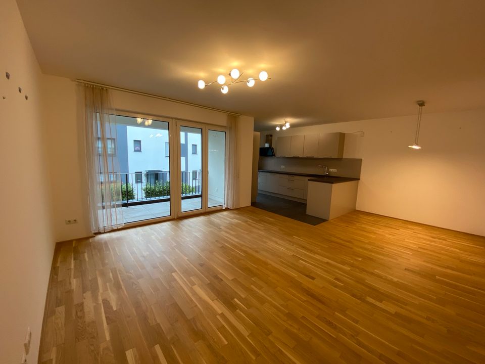 Moderne 2-Zimmerwohnung mit besonderen Highlights in Hochheim! in Hochheim am Main