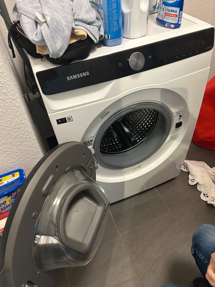 Samsung Waschtrockner - 2 Jahre alt in Brechen