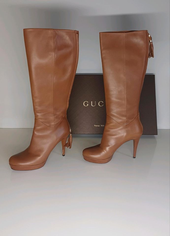 GUCCI Lederstiefel braun Monogram Reiten Western Sport Luxus Mode in Ahlen