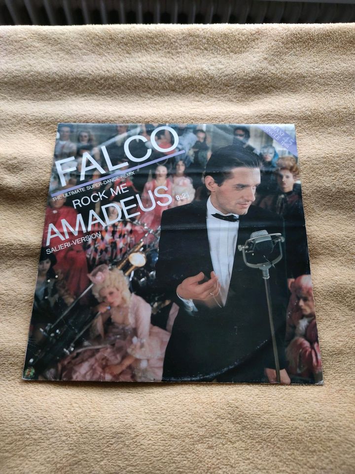 Falco - rock me Amadeus Maxi in Wennigsen