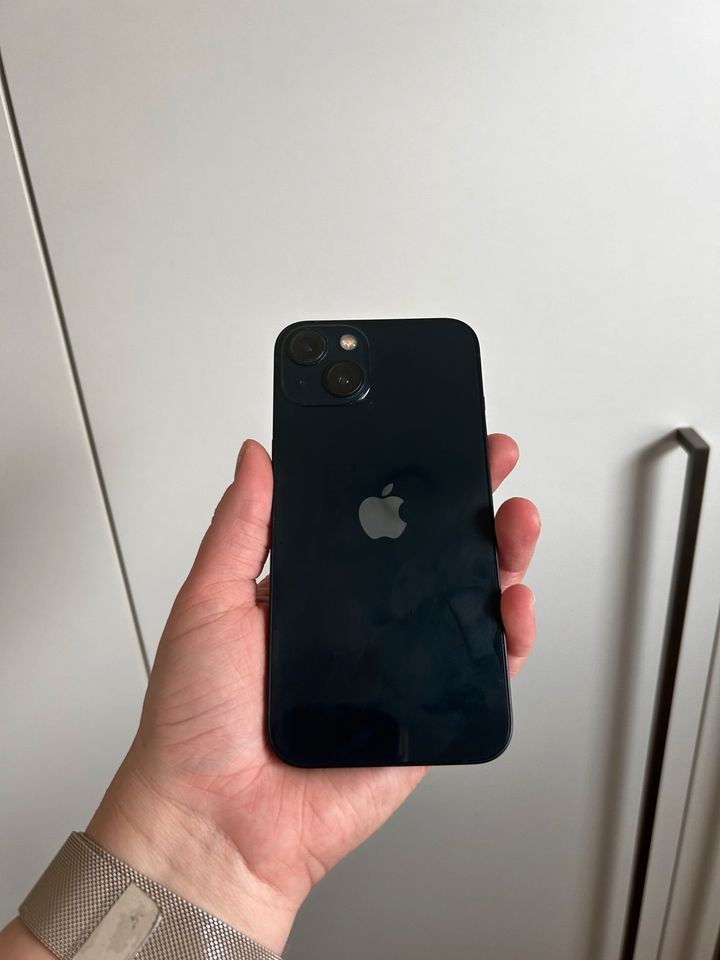 iPhone 13 schwarz in Löningen