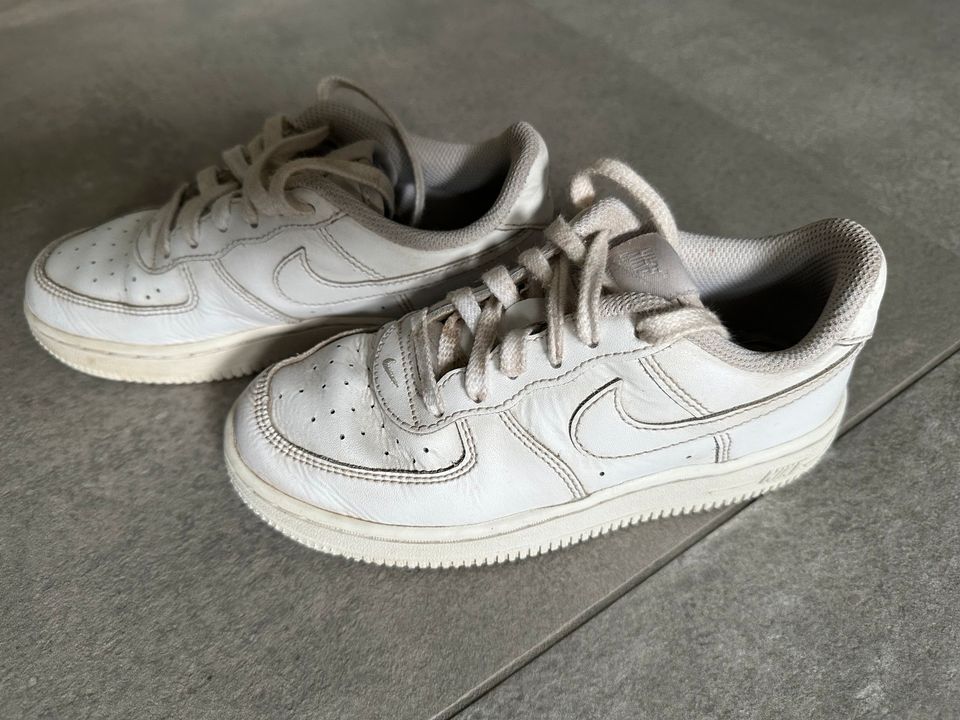 Nike Air force 1 Gr. 31,5 in Schenklengsfeld