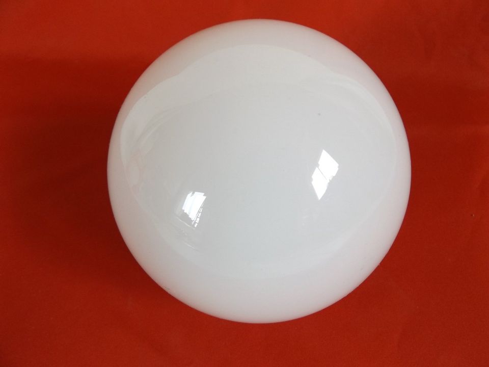 Limex Globe Ø G 125 mm OPAL 60W E27 Kugellampe NEU dimmbar in Freiburg im Breisgau