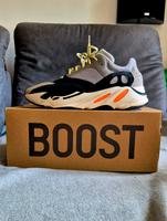Adidas YEEZY 700 Wave Runner US11,5 Neuwertig Bayern - Eichenau Vorschau