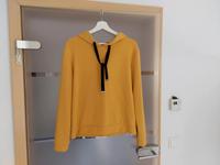 Monari Hoodie Gr. 38 sonnengelb seidenweich Hessen - Bad Endbach Vorschau
