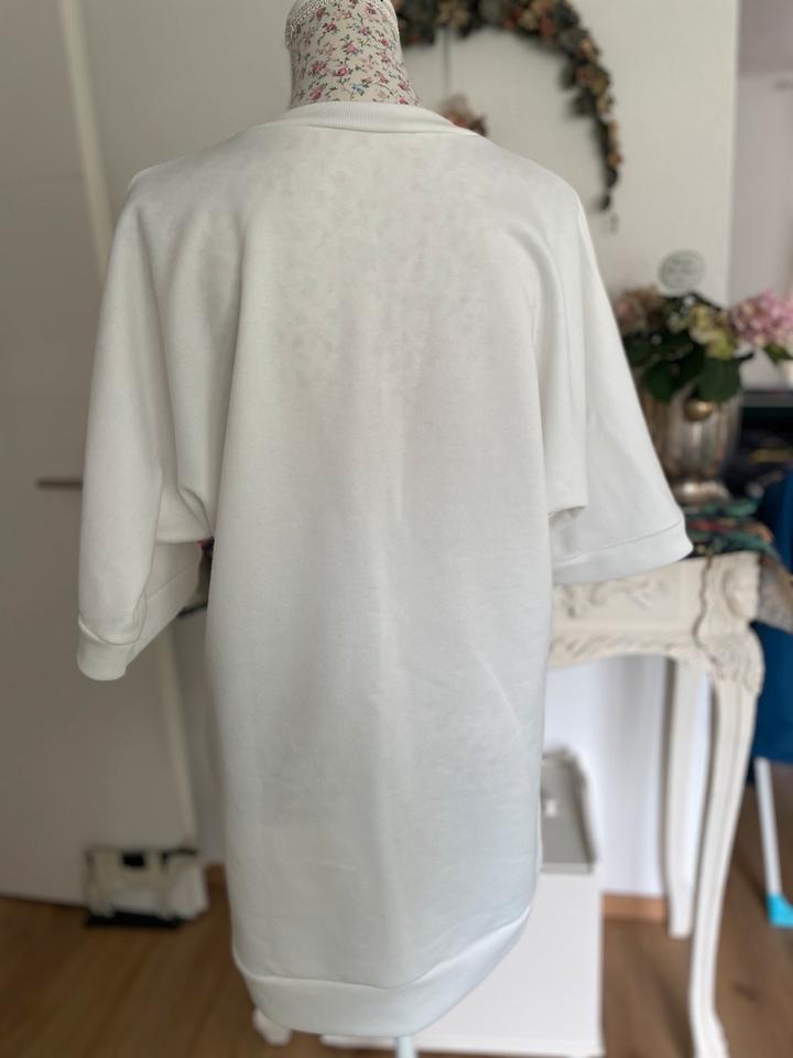 Sweatshirt Pullover Shirt BOOHOO Größe 38 weiß neuwertig in Frankenberg (Eder)