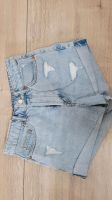 H&M high waist Jeans Shorts Hose blau Gr. 36 hellblau Sachsen-Anhalt - Magdeburg Vorschau