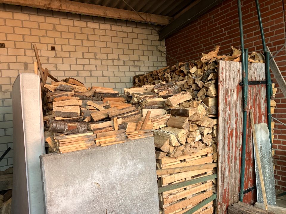Brennholz / Kaminholz / trockenes Holz in Rosendahl