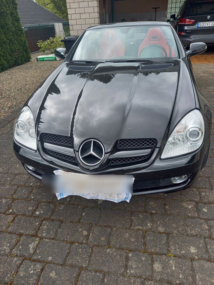 Mercedes-Benz SLK 300 170 KW unfallfrei in Idar-Oberstein