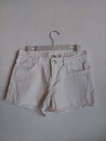 Jeans-Hose Hotpants Jeans-Shorts weiß 36 S Janina Baden-Württemberg - Hemmingen Vorschau