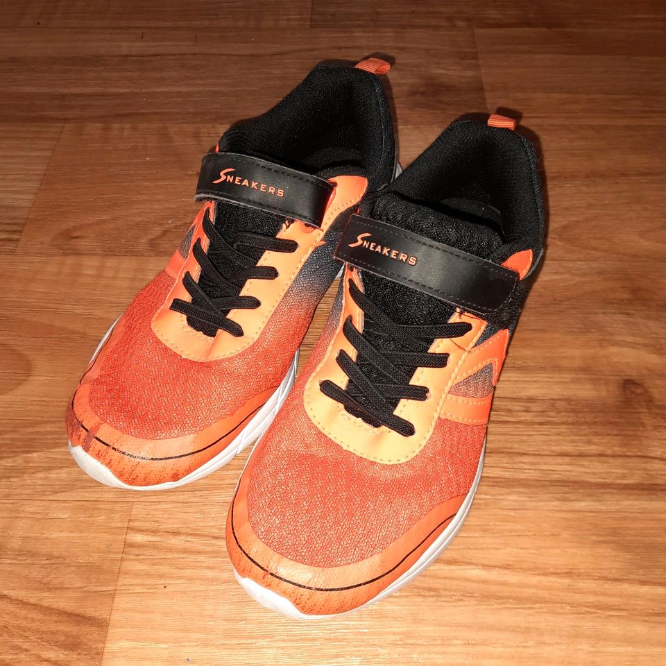 Sneakers Orange Größe 36 in Ritterhude