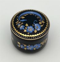 Vintage Pillendose Schmuckbox Blumen Emaille Arta Gold Schatulle Schwerin - Altstadt Vorschau