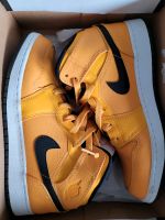 Air Jordan 1 Mid Gold Black White or Universite Rheinland-Pfalz - Koblenz Vorschau