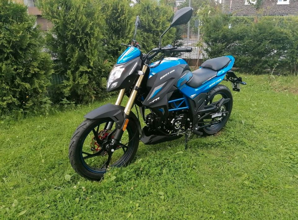 Motorroller Roller 49ccm 200 km WIE NEU in Köln