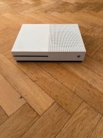 Xbox One S 1TB mit HDMI & Strom Kabel + Controller Berlin - Dahlem Vorschau