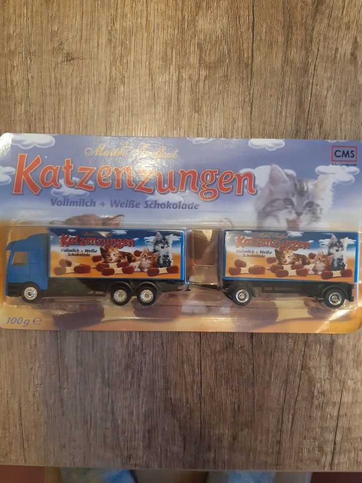 9 Trucks Schokolade und Kekse 1:87 - alle Neu und OVP ! in Regensburg