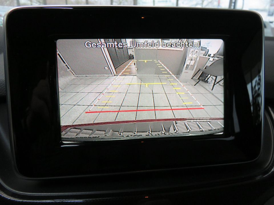 Mercedes-Benz B 200 Automatik*Navi*Bi-Xenon*Kamera*Tempomat* in Dessau-Roßlau