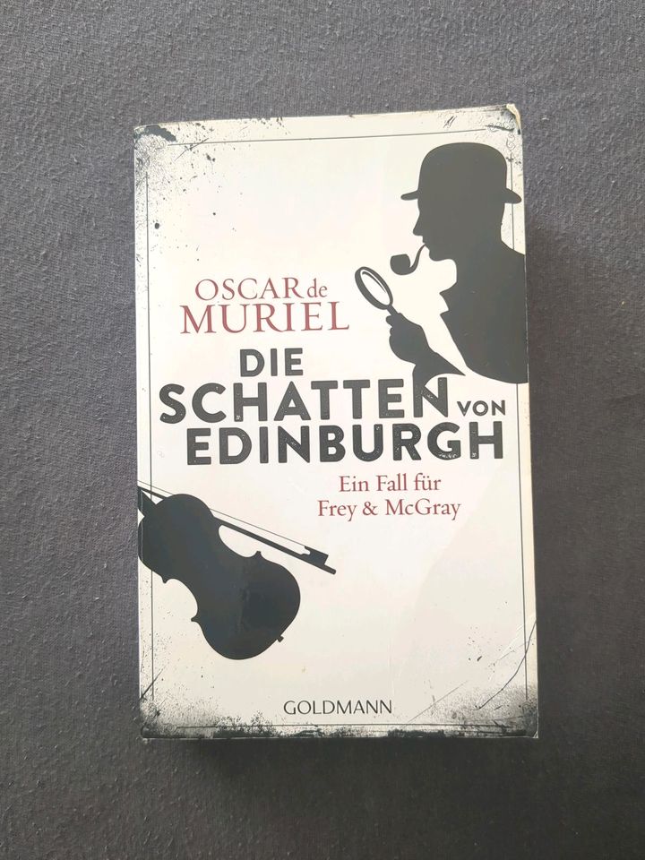 Die Schatten von Edinburgh in Kissing