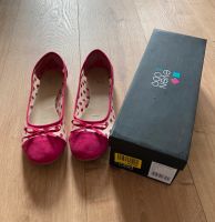 Pinke Ballerina Schuhe Gr 40 Nordrhein-Westfalen - Wenden Vorschau