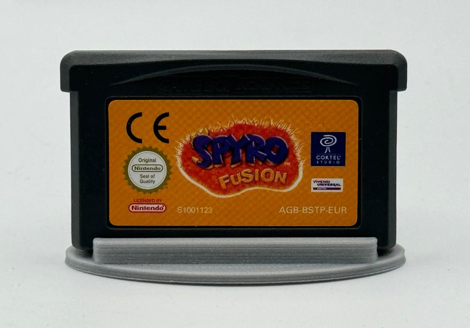 Spyro Fusion Nintendo Gameboy Advance + OVP + Anleitung in Berlin