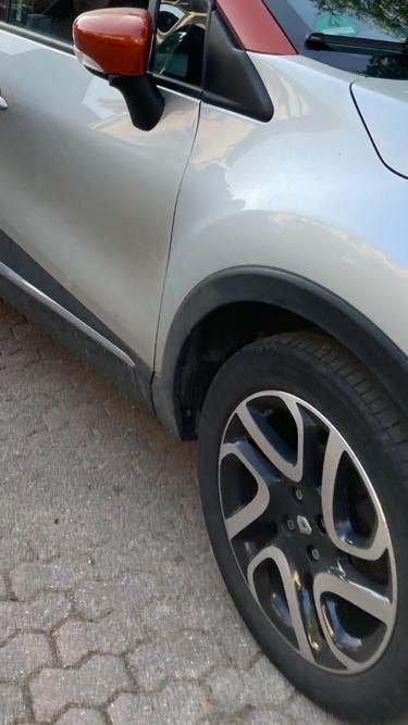 Renault Captur Felgen auf Semperit 205/55 R17 in Schalksmühle