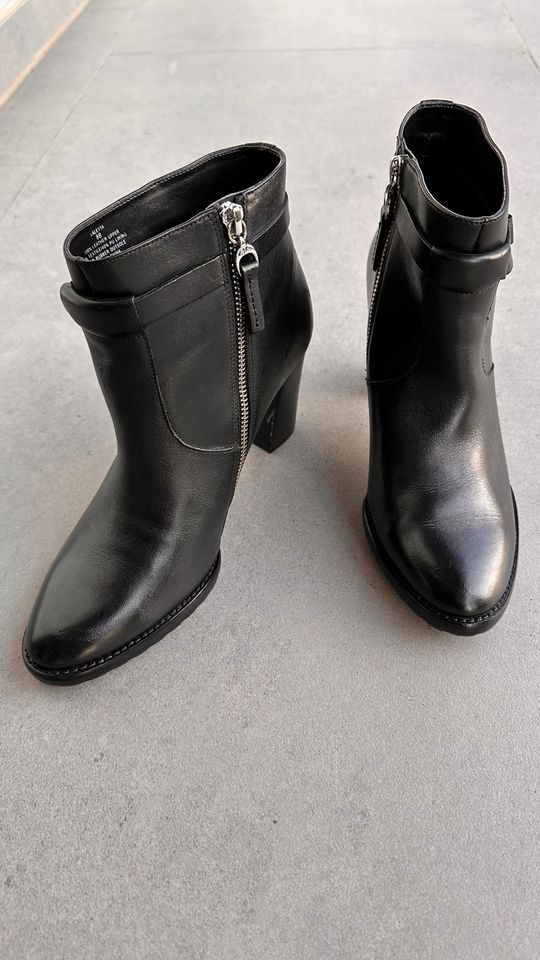 Ralph Lauren Stiefelette 38,5/39 schwarz Neu☀️SCHNÄPPCHEN ☀️ in Jülich