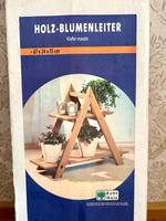 Holz Blumenleiter Blumentreppe Pyramide Kiefer massiv NEU & OVP Baden-Württemberg - Herbolzheim Vorschau