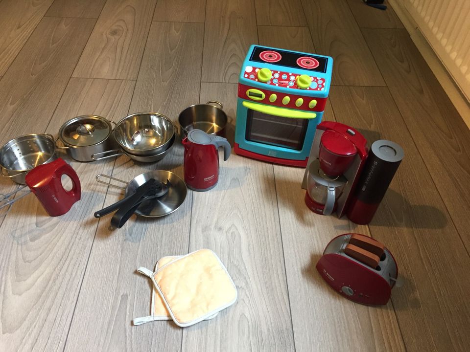 Kinder Backofen Toaster Kaffeemaschine Bosch Töpfe Ikea in Harburg -  Hamburg Eißendorf | Weitere Spielzeug günstig kaufen, gebraucht oder neu |  eBay Kleinanzeigen ist jetzt Kleinanzeigen