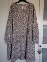 curvy Kleid Gr. 52*54 BPC neu floral Frühling Brandenburg - Senftenberg Vorschau