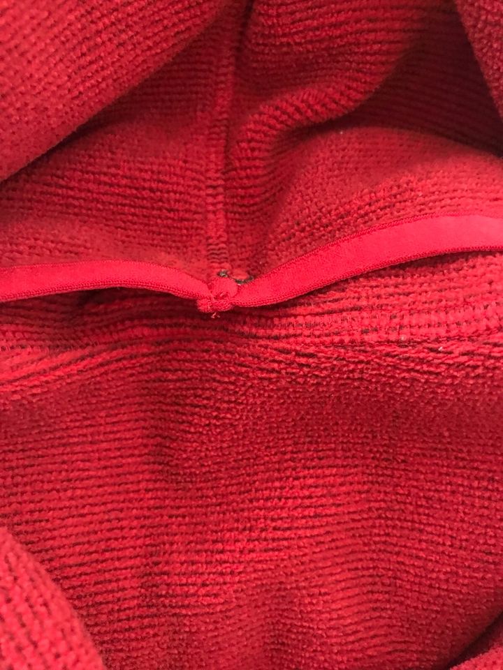 Fjällräven Fleece Jacke rot  Größe 152 in Bad Kissingen