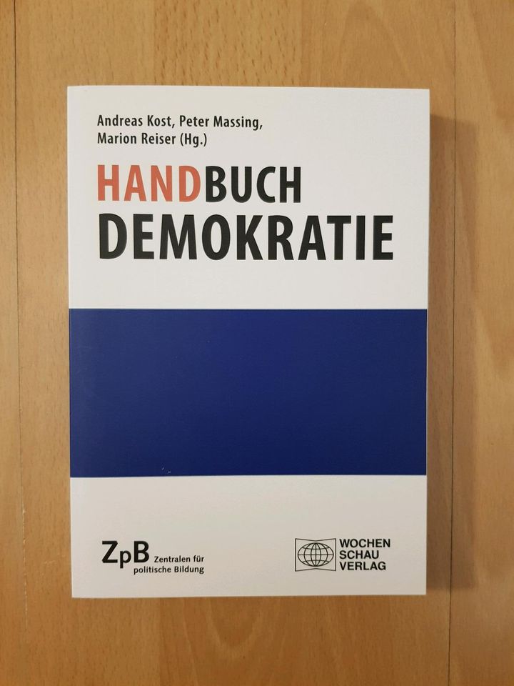 Andreas Kost Handbuch Demokratie Buch Bücher Politik Bildung in Frankfurt am Main