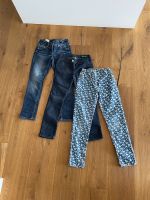 Jakoo Pferde  Benetton Jeggings Jeans Hose Gr.128 Gr.124 Baden-Württemberg - Rutesheim   Vorschau