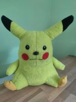 Pokemon Pikachu Plüschtier groß Hessen - Amöneburg Vorschau