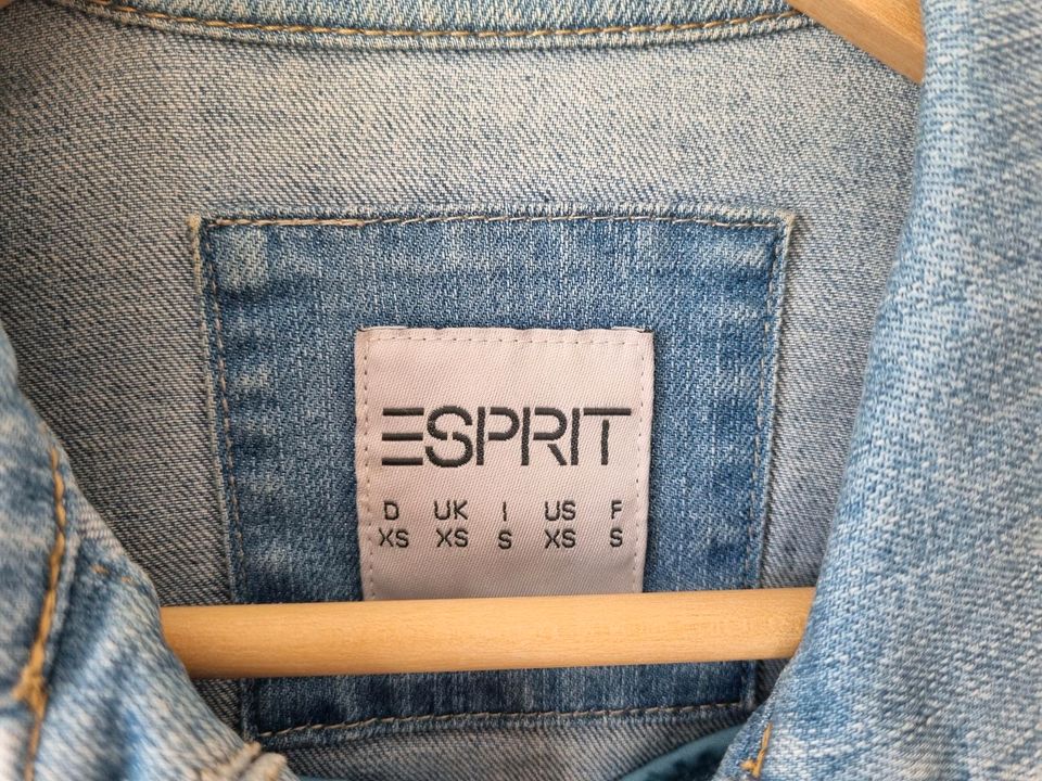 Esprit Jeans Jacke Jeansjacke XS in Rheinberg