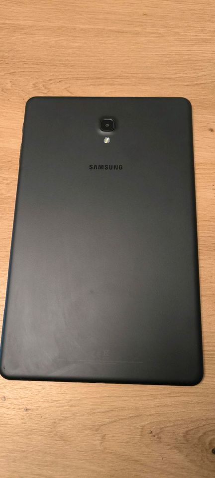 Samsung Galaxy Tab A 2018 T595 WiFi LTE 32 GB 10,5 Zoll Schwarz in Weiterstadt