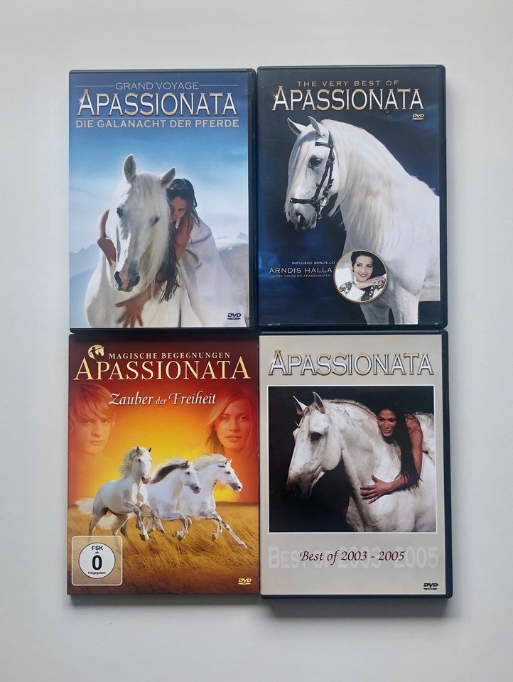 4x Apassionata DVD, Pferde Dressur, neuwertig in Düsseldorf