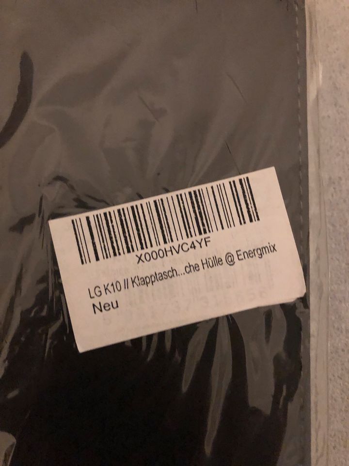 LG K10 Schutz-Tasche Cover Hülle Case schwarz NEU OVP in Frankfurt am Main