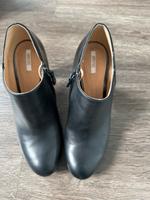 Absatz Damen Schuhe von Geox in Größe 37 Nordrhein-Westfalen - Detmold Vorschau
