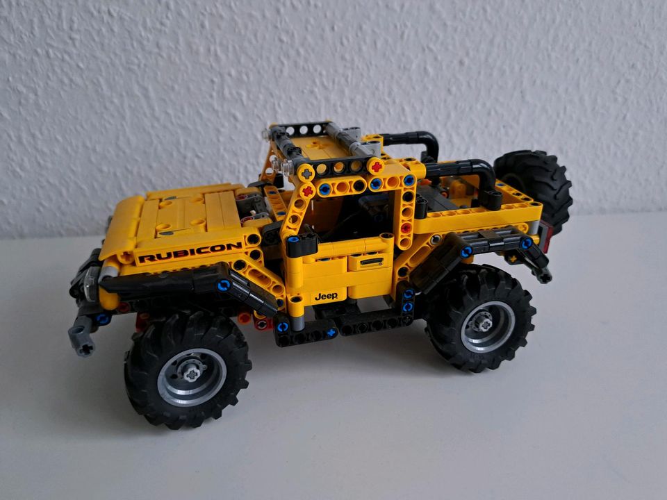 LEGO Technic Jeep Wrangler 42122 in Leinefelde