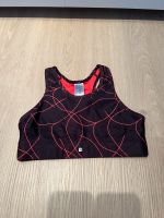 Decathlon Bustier Gr. 152 schwarz top! Niedersachsen - Rastede Vorschau