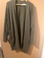 Samsøe Samsøe Strickjacke Cardigan grün Gr. XS Nordrhein-Westfalen - Hürth Vorschau