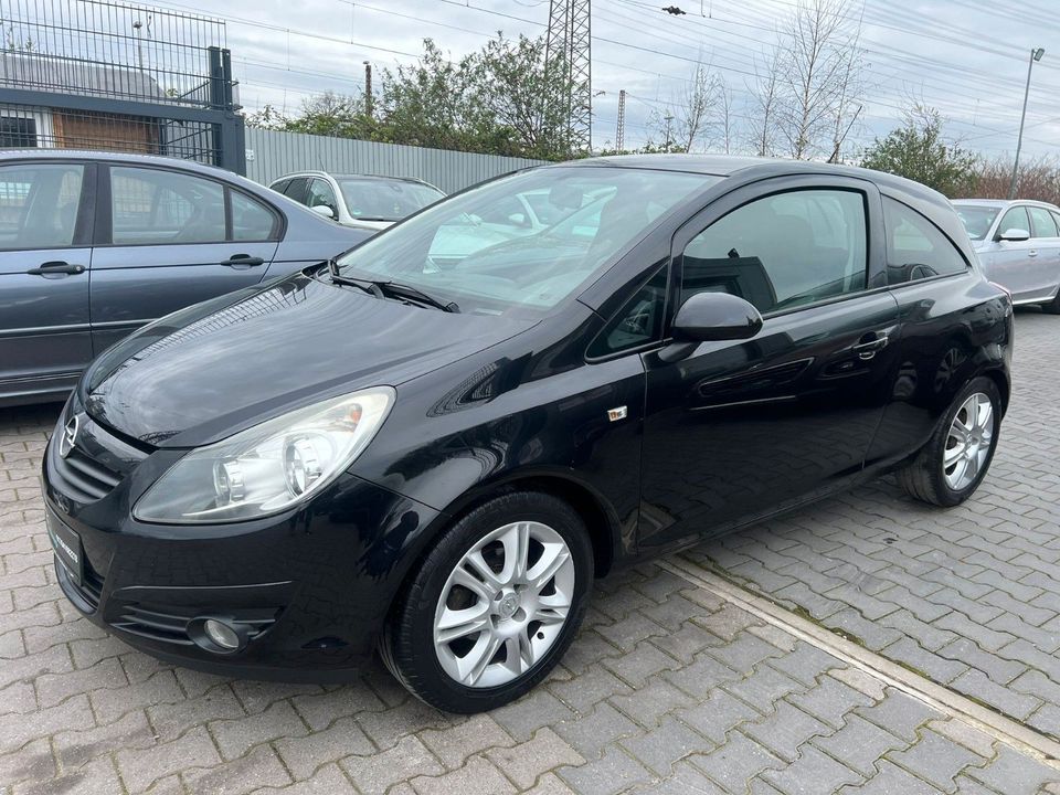 Opel Corsa D Color Edition in Bottrop